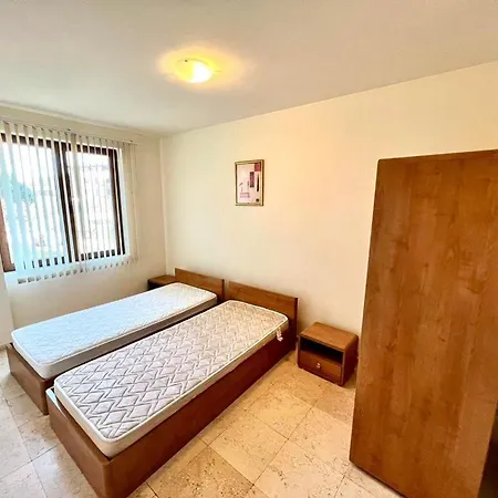 Apartment Eden Of Garden, Vlas