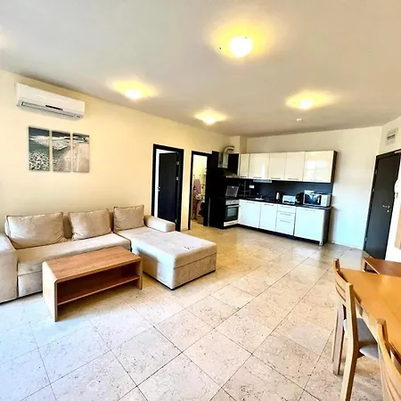 Apartment Eden Of Garden, Vlas *