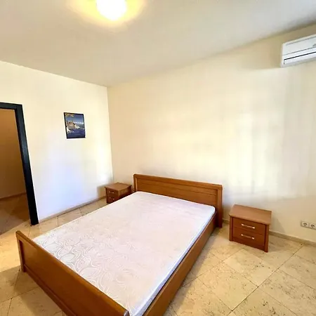 Eden Of Garden, Vlas Apartment Sveti Vlas
